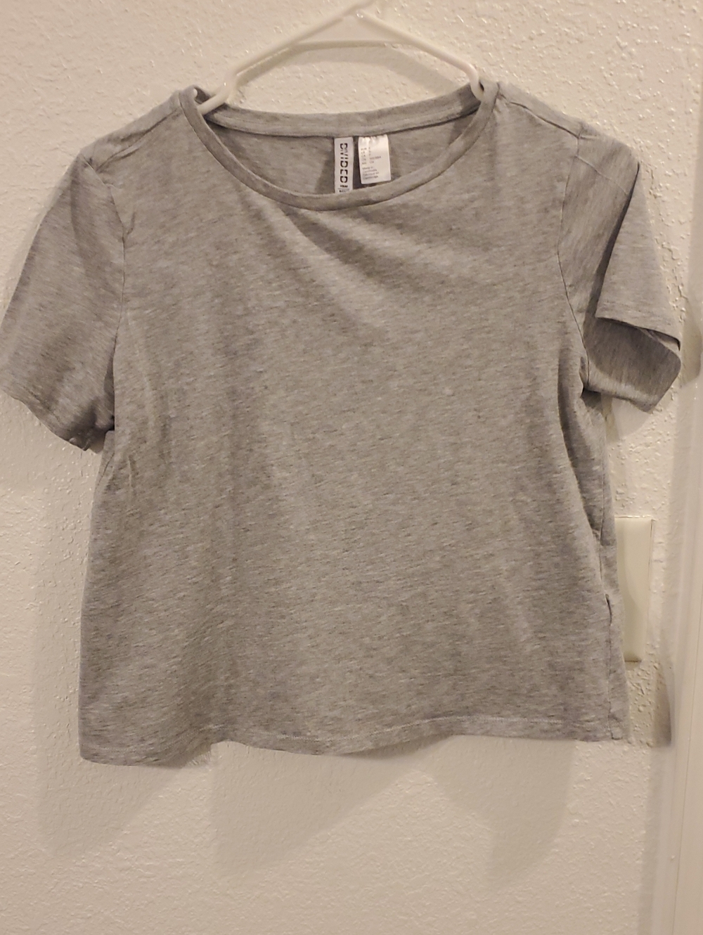 Gray Women's Crewneck Tee - Classic Everyday Top